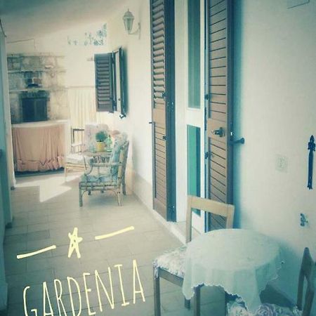 Villa Gardenia 오스투니 외부 사진